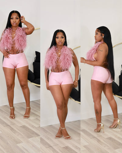 Custom Made Ariana Feather Set